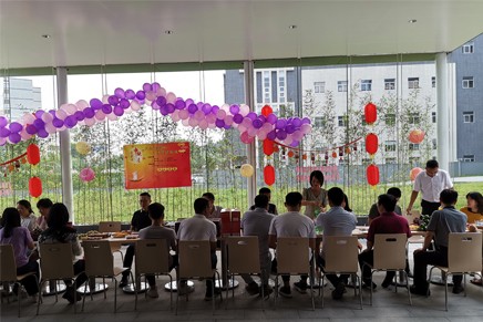 2019年中秋活動(dòng)--"月是故鄉(xiāng)明，情是容辰濃"